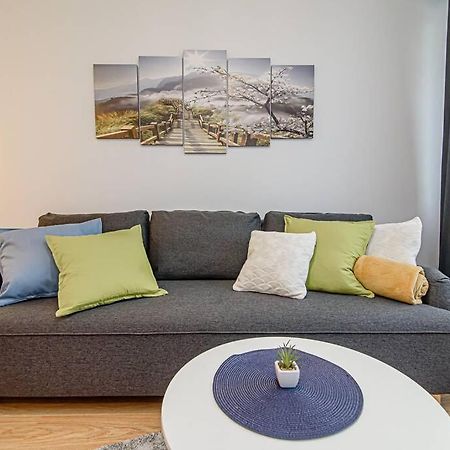 Bright Apartment,For 1-4,Near Old Town Vilnius Dış mekan fotoğraf