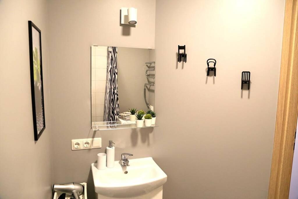 Bright Apartment,For 1-4,Near Old Town Vilnius Dış mekan fotoğraf